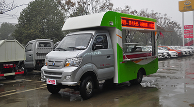 重汽王牌W1售貨車(chē)帶條形LED屏